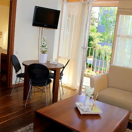 Juros Apartamentai 帕兰加