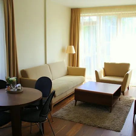 公寓 Juros Apartamentai